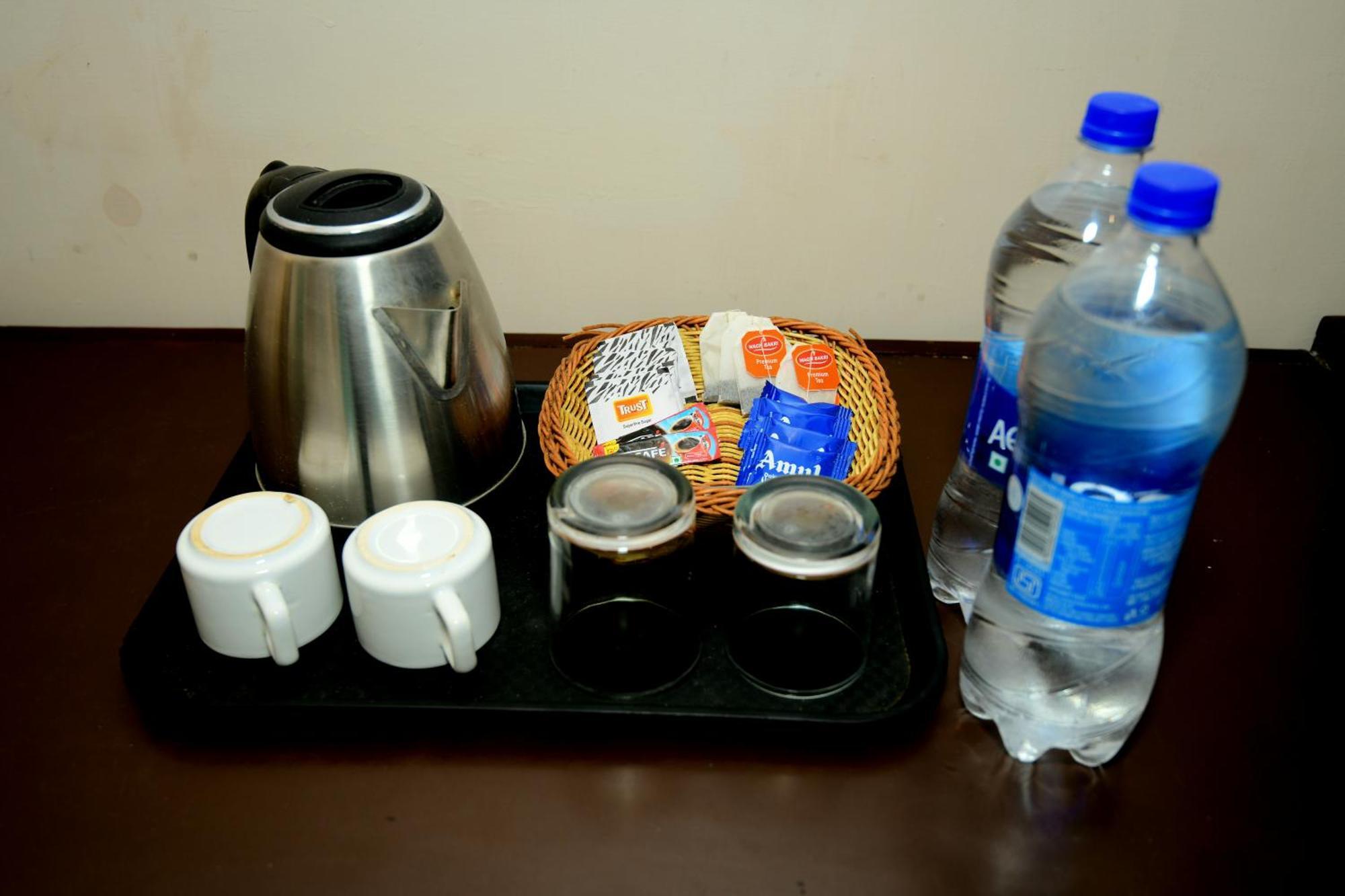 Ap Palace Hotel, Ayodhya エクステリア 写真