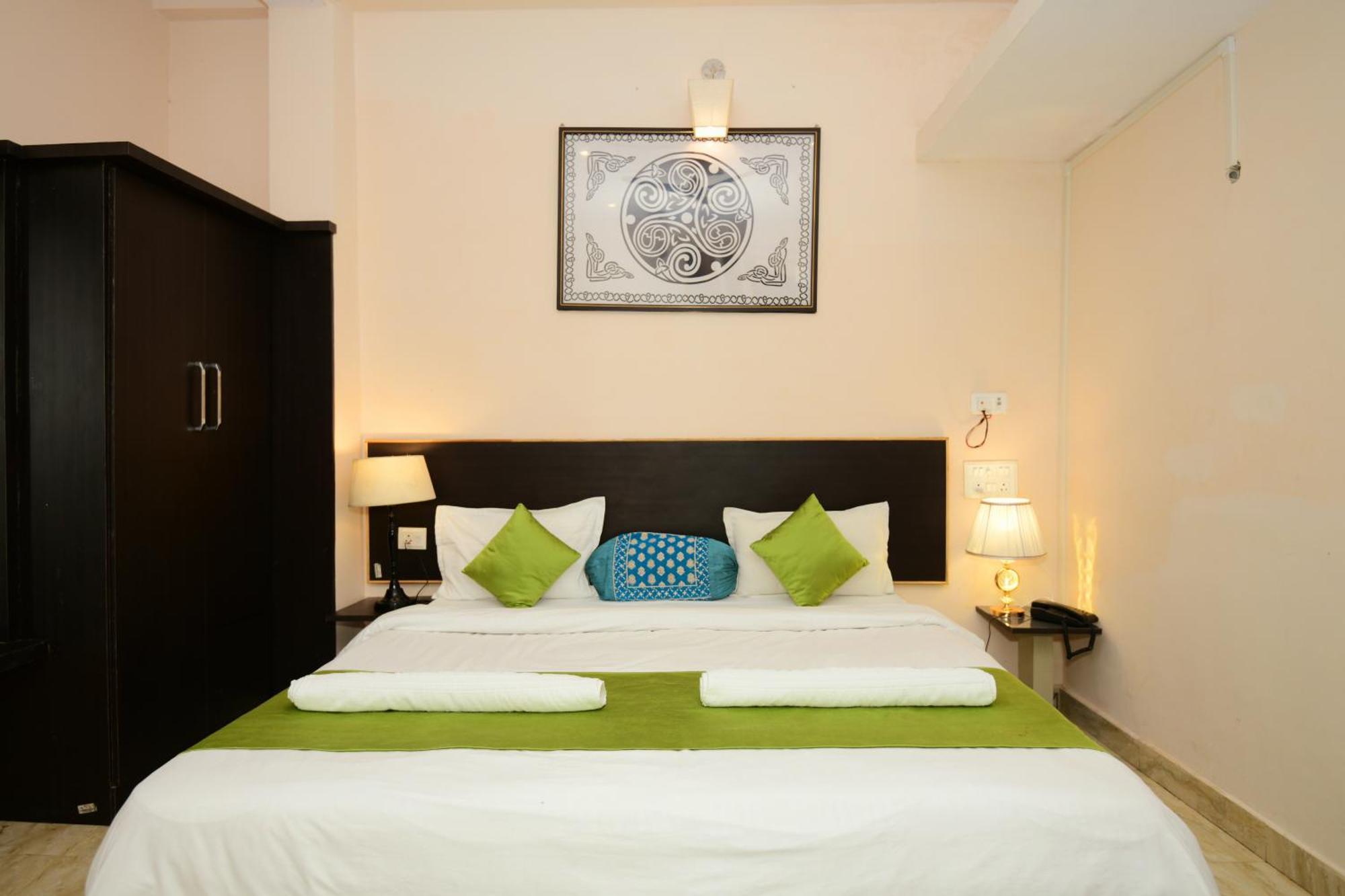 Ap Palace Hotel, Ayodhya エクステリア 写真